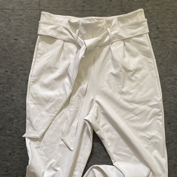 Commando faux leather paper bag pant in white size medium - Picture 2 of 6
